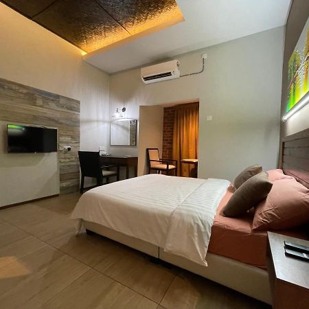 Grand Lodge Langkawi Пантай Ченанг Екстериор снимка