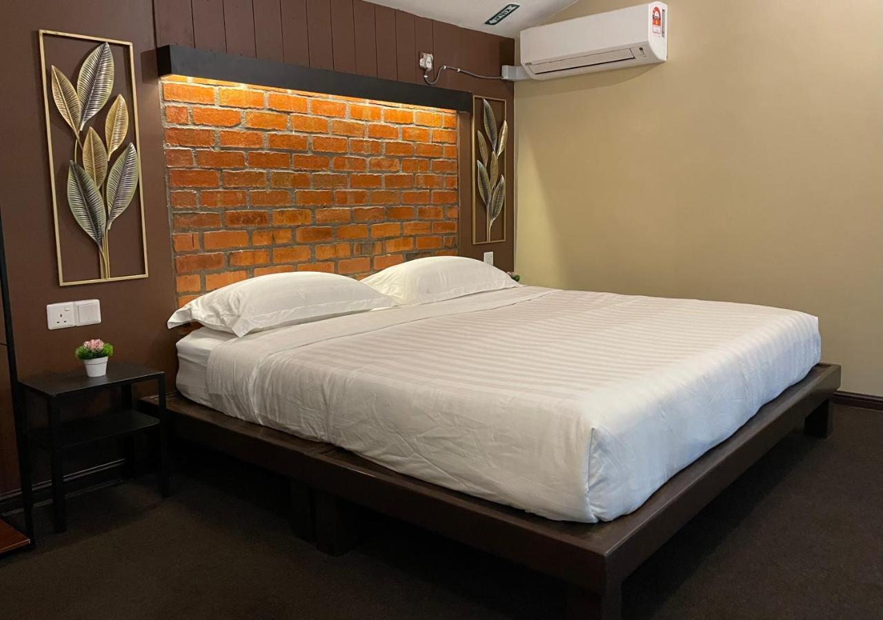 Grand Lodge Langkawi Пантай Ченанг Екстериор снимка