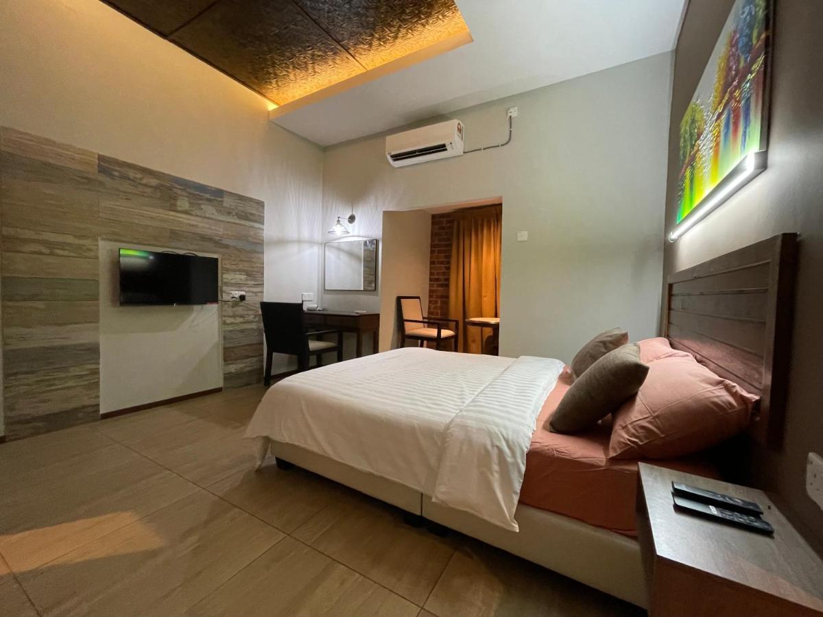 Grand Lodge Langkawi Пантай Ченанг Екстериор снимка