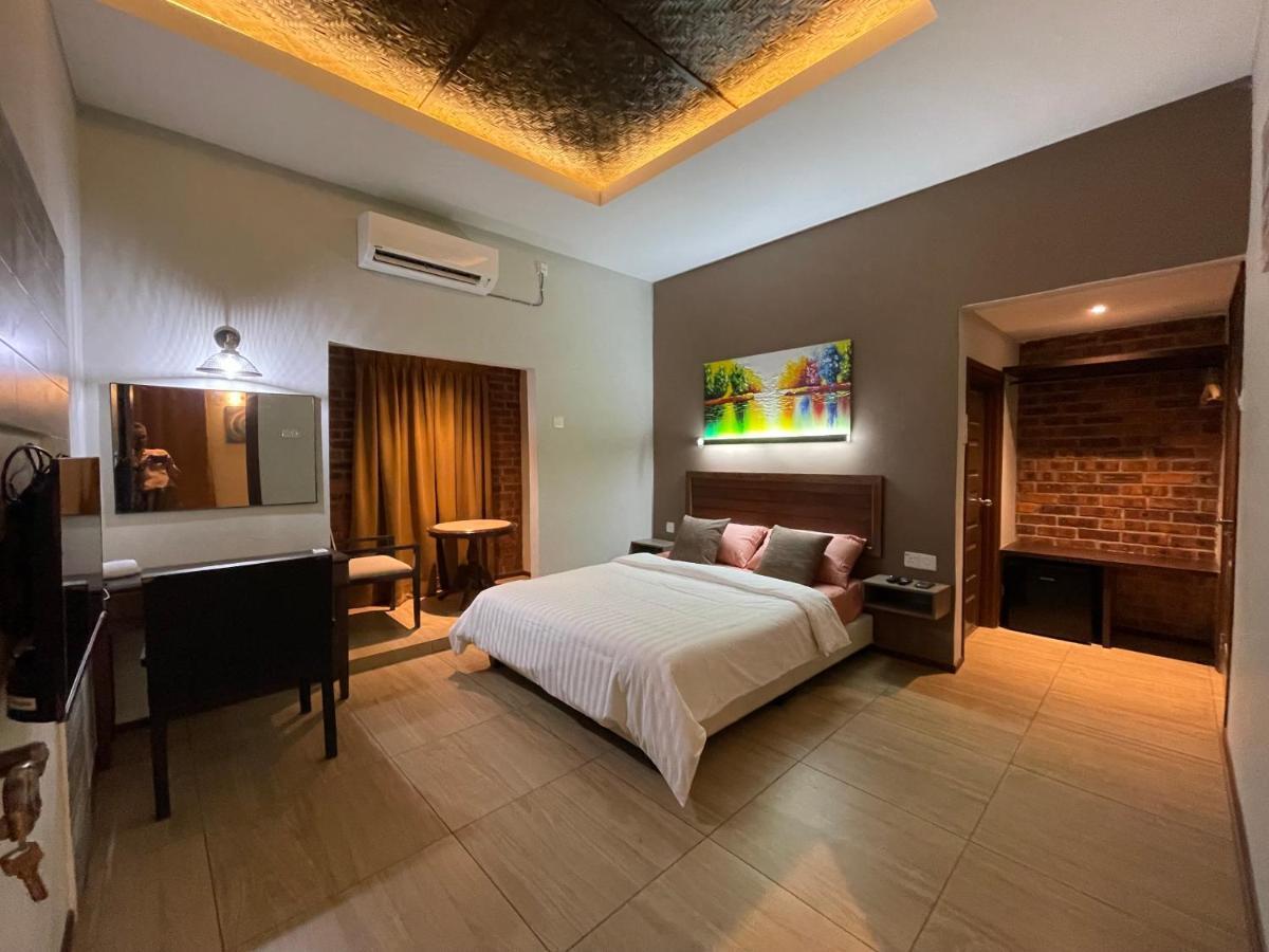 Grand Lodge Langkawi Пантай Ченанг Екстериор снимка