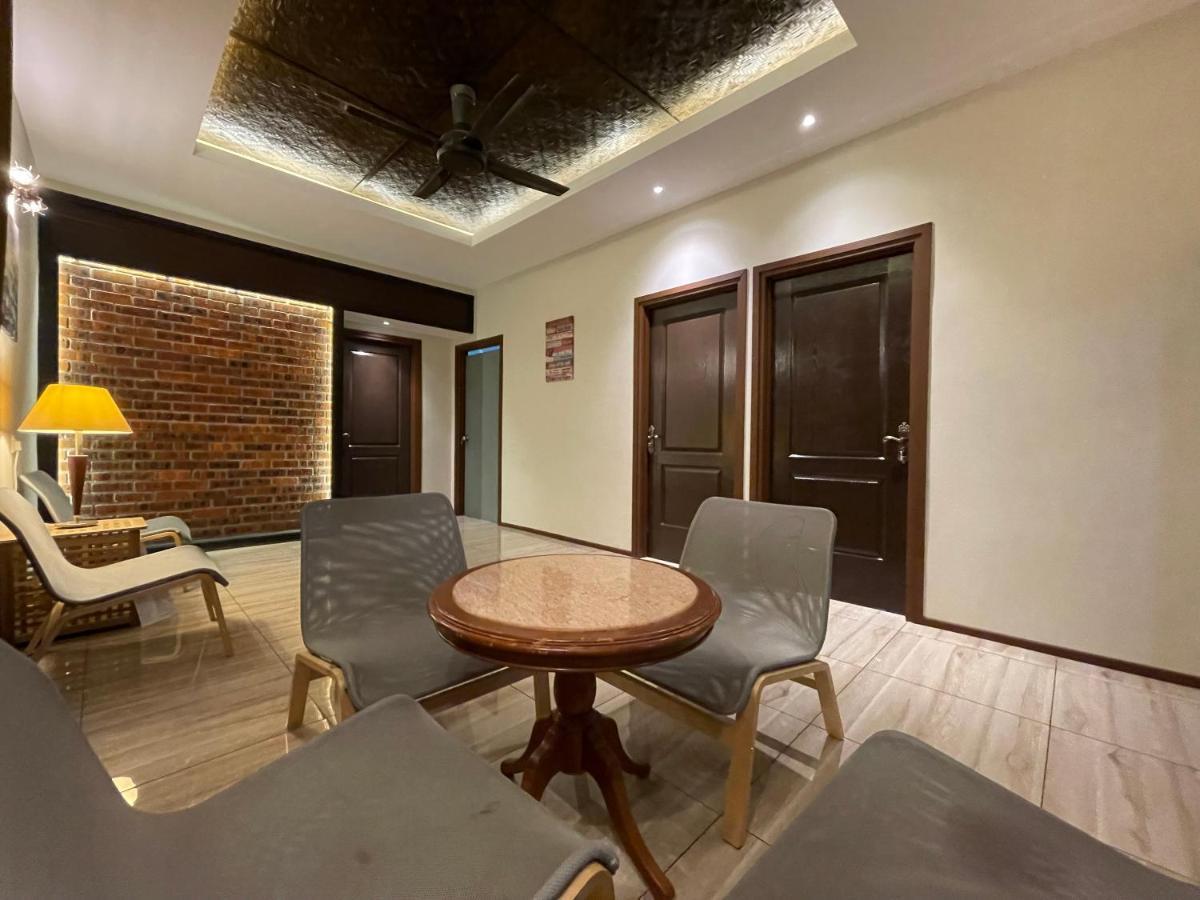 Grand Lodge Langkawi Пантай Ченанг Екстериор снимка